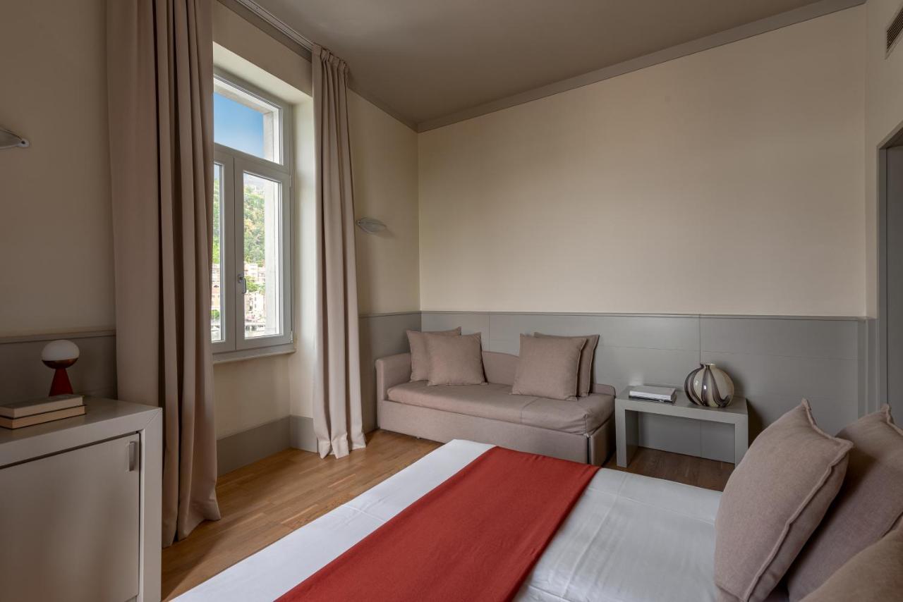 Hotel Milano Toscolano Maderno Exterior photo