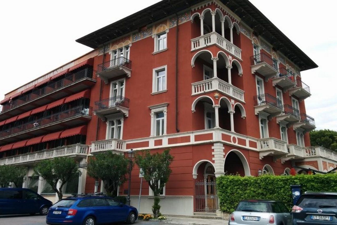 Hotel Milano Toscolano Maderno Exterior photo