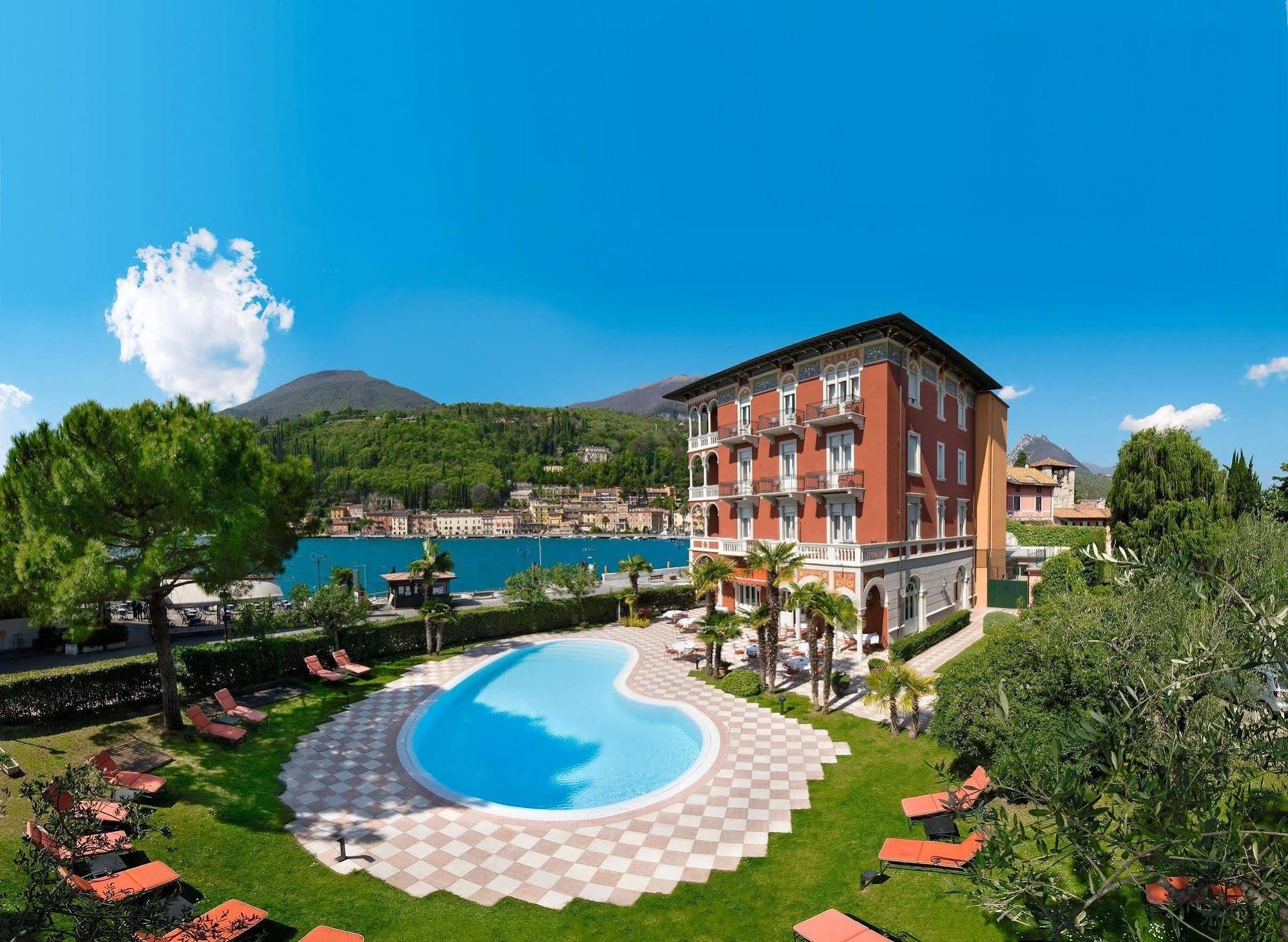 Hotel Milano Toscolano Maderno Exterior photo